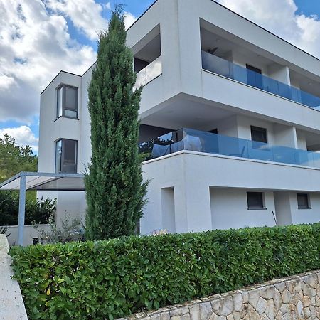 Apartment White Vantacici Exterior photo